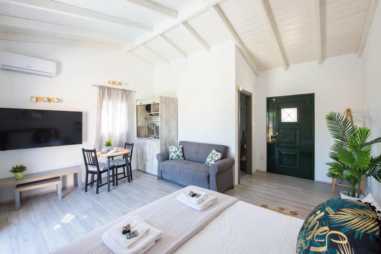 Acharavi Beach Villa Exteriér fotografie
